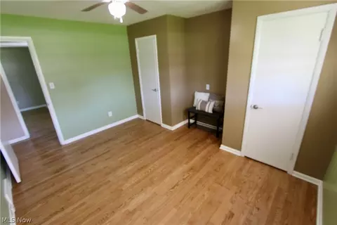 Bedroom - 1303 Cherry Ln, Seven Hills, OH 44131 photo 3 of 9