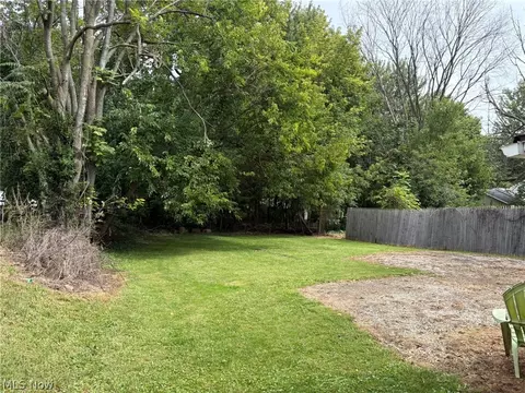 Exterior - 4031 Elyria Ave, Lorain, OH 44055 photo 3 of 7