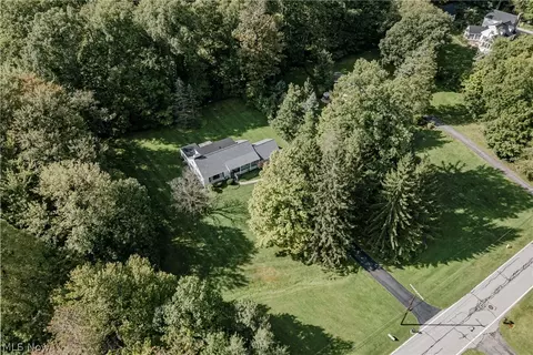 View/Area - 110 Meadow Ln, Solon, OH 44139 photo 1 of 4