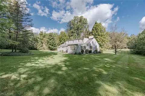 Exterior - 110 Meadow Ln, Solon, OH 44139 photo 2 of 4