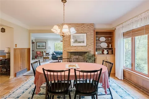 Dining - 110 Meadow Ln, Solon, OH 44139 photo 2 of 2