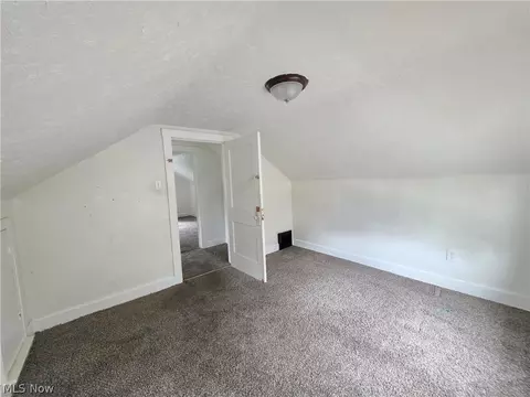 Bedroom - 1339 Vane Ave, Akron, OH 44310 photo 5 of 6