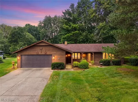 4936 Gate Moss Oval, North Ridgeville, OH 44039