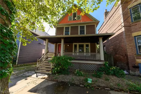 4209 Woodbine Ave, Cleveland, OH 44113