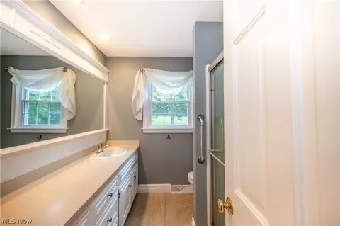 6793 Tanglewood Dr, Youngstown, OH 44512 photo 19