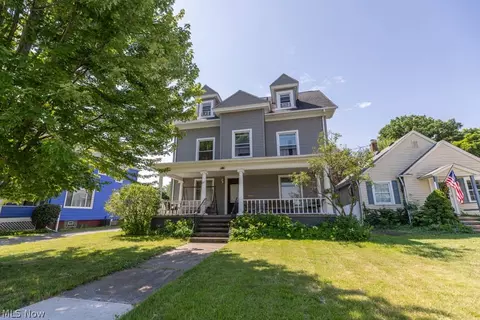1037 W 8th St, Lorain, OH 44052