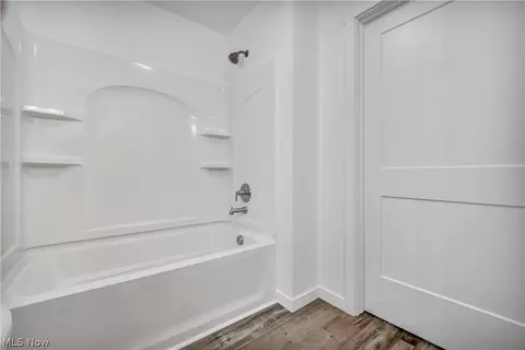 Entry Way - 5239 Forest Ave, Maple Heights, OH 44137 photo 7 of 7
