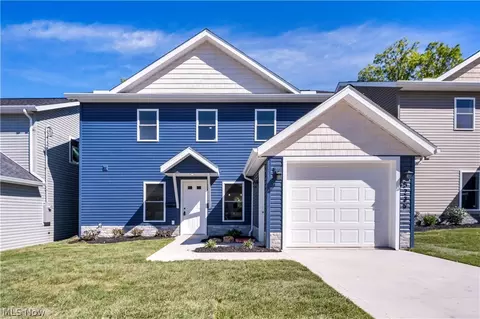 Exterior - 5239 Forest Ave, Maple Heights, OH 44137 photo 2 of 9