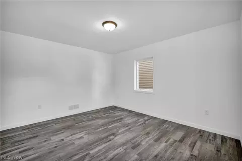 Bedroom - 5239 Forest Ave, Maple Heights, OH 44137 photo 9 of 15