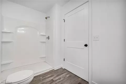 Bath - 5239 Forest Ave, Maple Heights, OH 44137 photo 1 of 1
