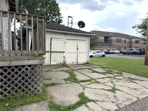 527 Columbus Ave NW, Canton, OH 44708 photo 20