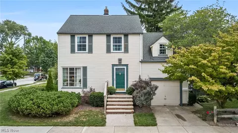 14305 Delaware Ave, Lakewood, OH 44107