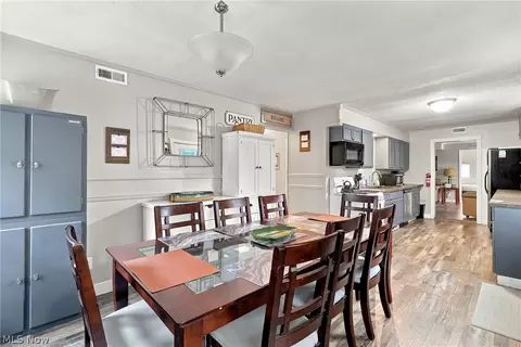 Dining - 1875 Perth Rd, Madison, OH 44057 photo 5 of 5