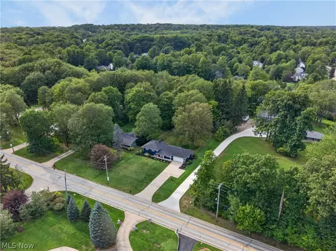 View/Area - 35755 Solon Rd, Solon, OH 44139 photo 3 of 5