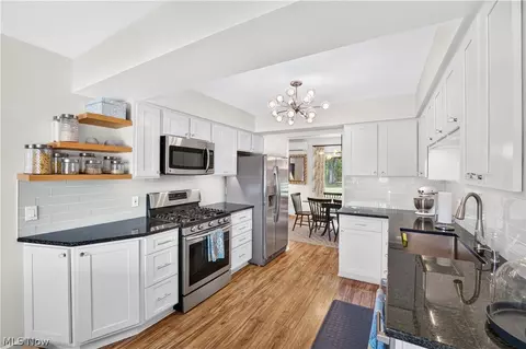 Kitchen - 35755 Solon Rd, Solon, OH 44139 photo 1 of 4