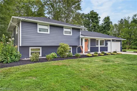 Exterior - 35755 Solon Rd, Solon, OH 44139 photo 1 of 7