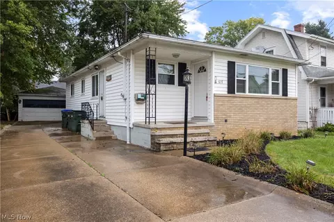 617 Marguerite Ave, Cuyahoga Falls, OH 44221
