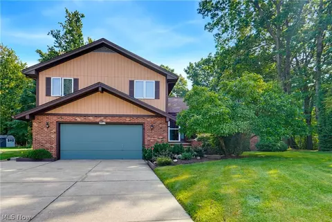 24912 Pleasant Trl, Richmond Heights, OH 44143