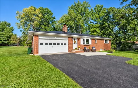 9018 Lowell Ln, Northfield, OH 44067