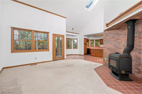 Living - 3126 Cliffside Dr, Akron, OH 44321 photo 5 of 5