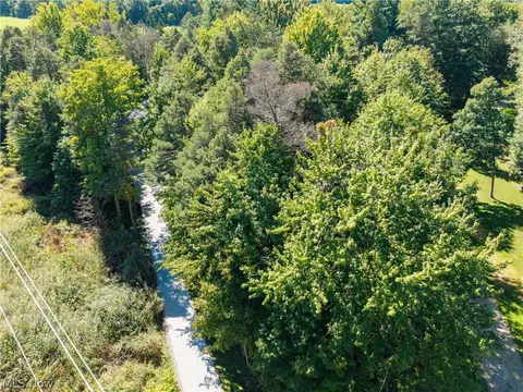 View/Area - 3126 Cliffside Dr, Akron, OH 44321 photo 2 of 2