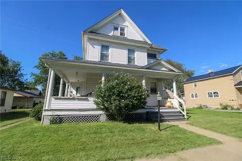 403 Somer St, Leetonia, OH 44431