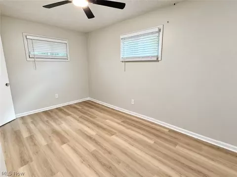 Bedroom - 405 Baldwin Rd, Akron, OH 44312 photo 3 of 6