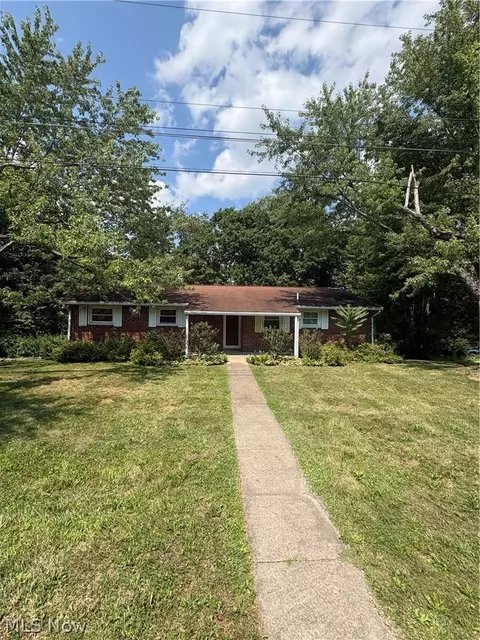 47612 Summerset Rd, East Liverpool, OH 43920