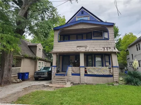 10001 Sophia Ave, Cleveland, OH 44104