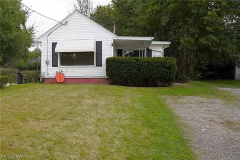 1613 24th St NE, Canton, OH 44714