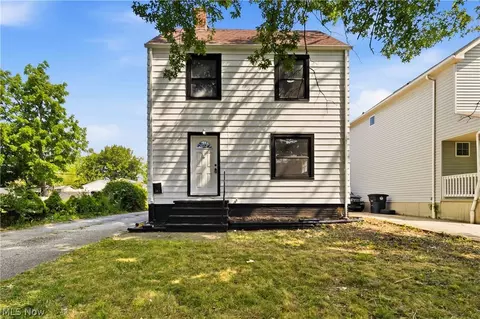12904 Brookfield Ave, Cleveland, OH 44135