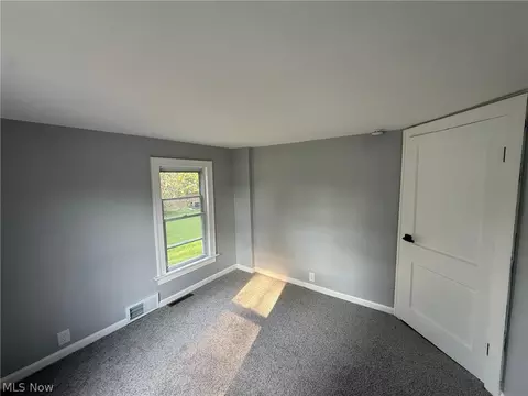 Bedroom - 7740 Tod Ave, Boardman, OH 44512 photo 3 of 6