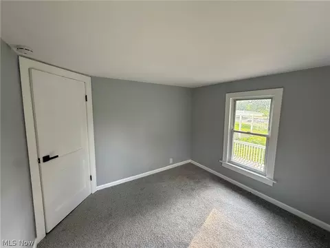 Bedroom - 7740 Tod Ave, Boardman, OH 44512 photo 4 of 6