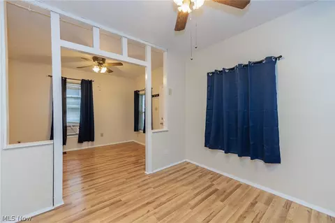 Living - 1305 Big Falls Ave, Akron, OH 44310 photo 4 of 7