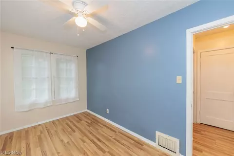 Bedroom - 1305 Big Falls Ave, Akron, OH 44310 photo 5 of 6