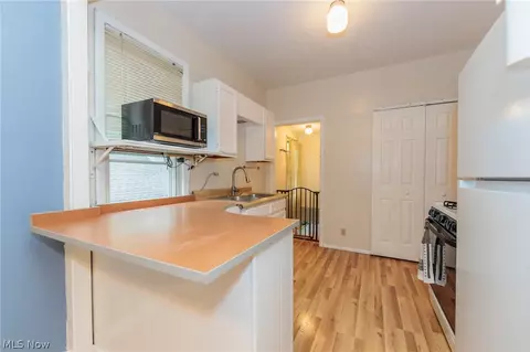 Kitchen - 1305 Big Falls Ave, Akron, OH 44310 photo 1 of 4
