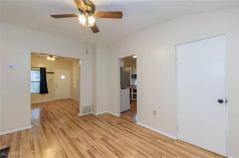 Living - 1305 Big Falls Ave, Akron, OH 44310 photo 6 of 7