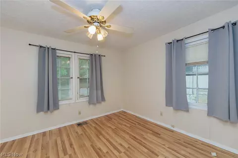 Bedroom - 1305 Big Falls Ave, Akron, OH 44310 photo 2 of 6