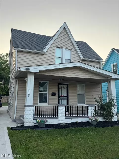 2168 W 81st St, Cleveland, OH 44102