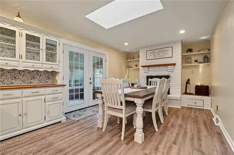 Dining - 4617 Commodore Dr, Stow, OH 44224 photo 1 of 4