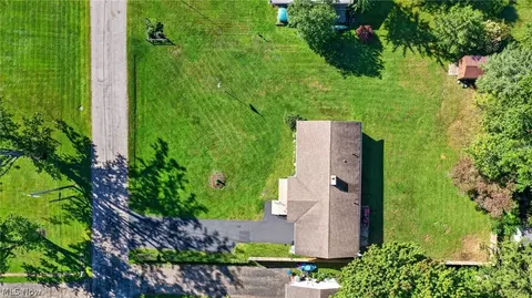 View/Area - 3045 Spencer Cir E, Geneva, OH 44041 photo 2 of 2