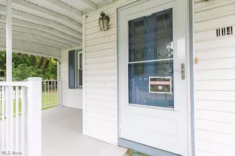 Exterior - 114 Sheriff St, Elyria, OH 44035 photo 5 of 5