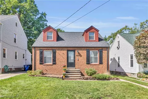 3396 W 151st St, Cleveland, OH 44111