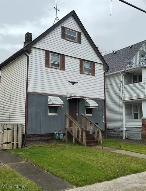 3455 W 49th St, Cleveland, OH 44102