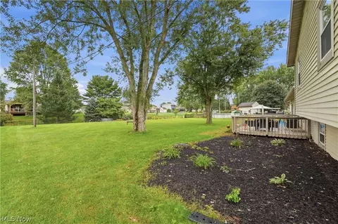 Exterior - 8008 Garnet Ave NE, Canton, OH 44721 photo 8 of 8