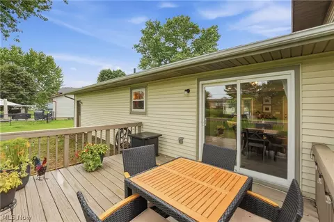 Exterior - 8008 Garnet Ave NE, Canton, OH 44721 photo 3 of 8