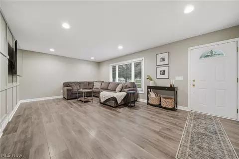 Living - 8008 Garnet Ave NE, Canton, OH 44721 photo 2 of 5