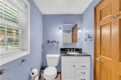 Bath - 4723 Everett Rd, Richfield, OH 44286 photo 1 of 2