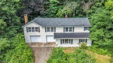 Exterior - 4723 Everett Rd, Richfield, OH 44286 photo 2 of 10
