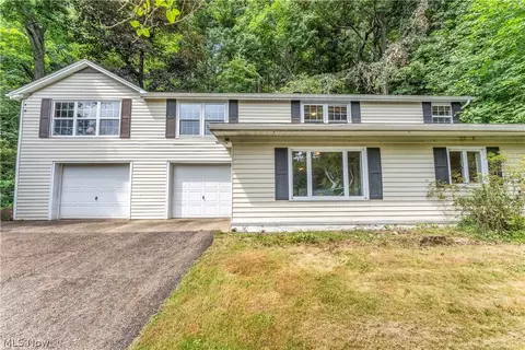 Exterior - 4723 Everett Rd, Richfield, OH 44286 photo 4 of 10